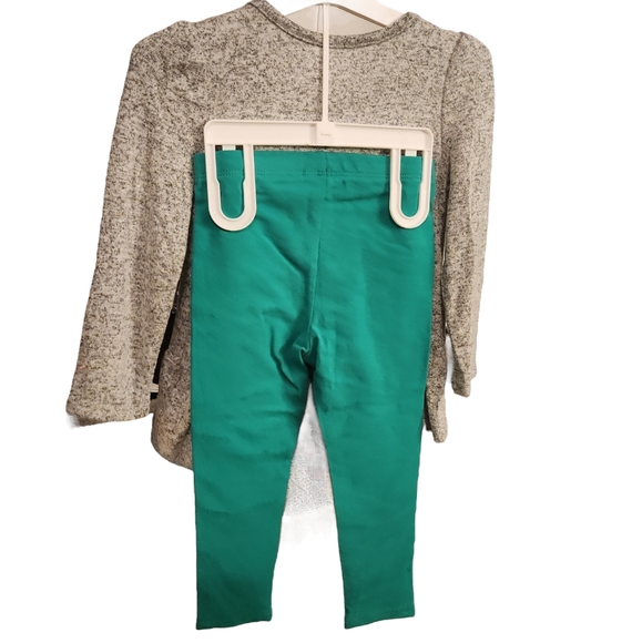 Cat & Jack St Patricks Day Set - Picture 2 of 7